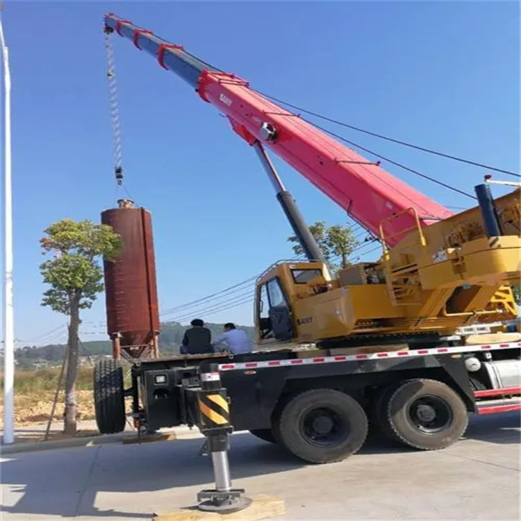 吉阳专业吊车租赁多少钱